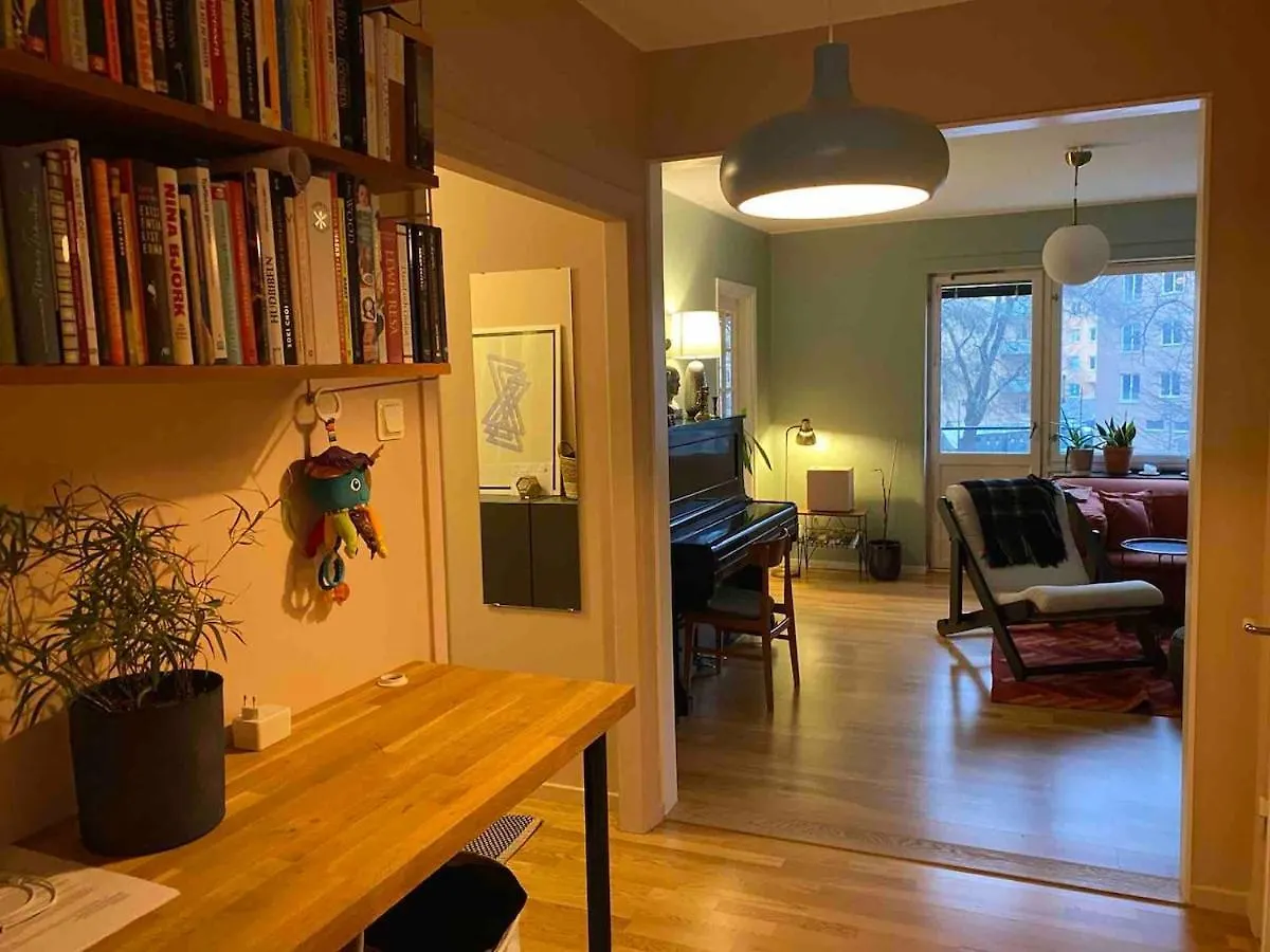Cozy Apartment In Attractive Area Stokholm